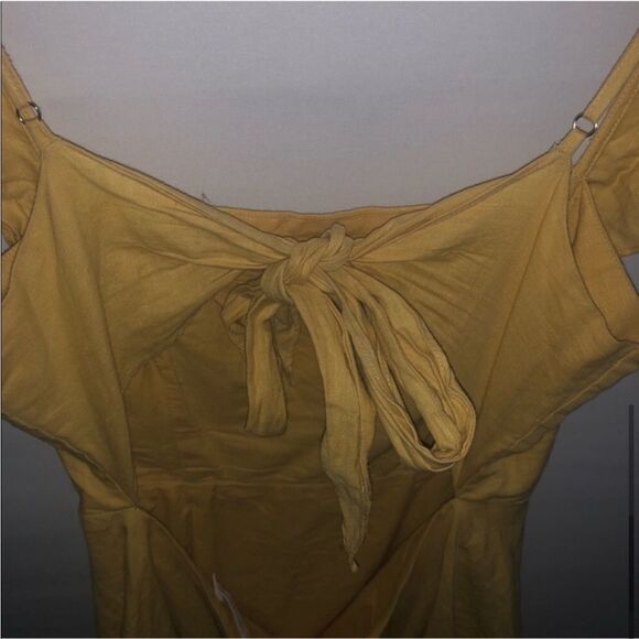 Women’s Slide Show Mustard Yellow Open Back Dress - Picture 9 of 9